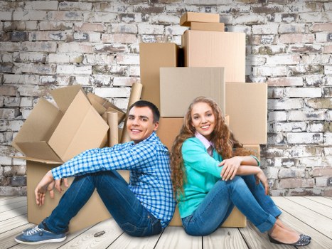 Moving truck service for homes and flats in Richmond upon Thames