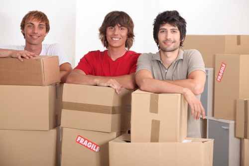 Local removals service for flats and apartments in Richmond upon Thames